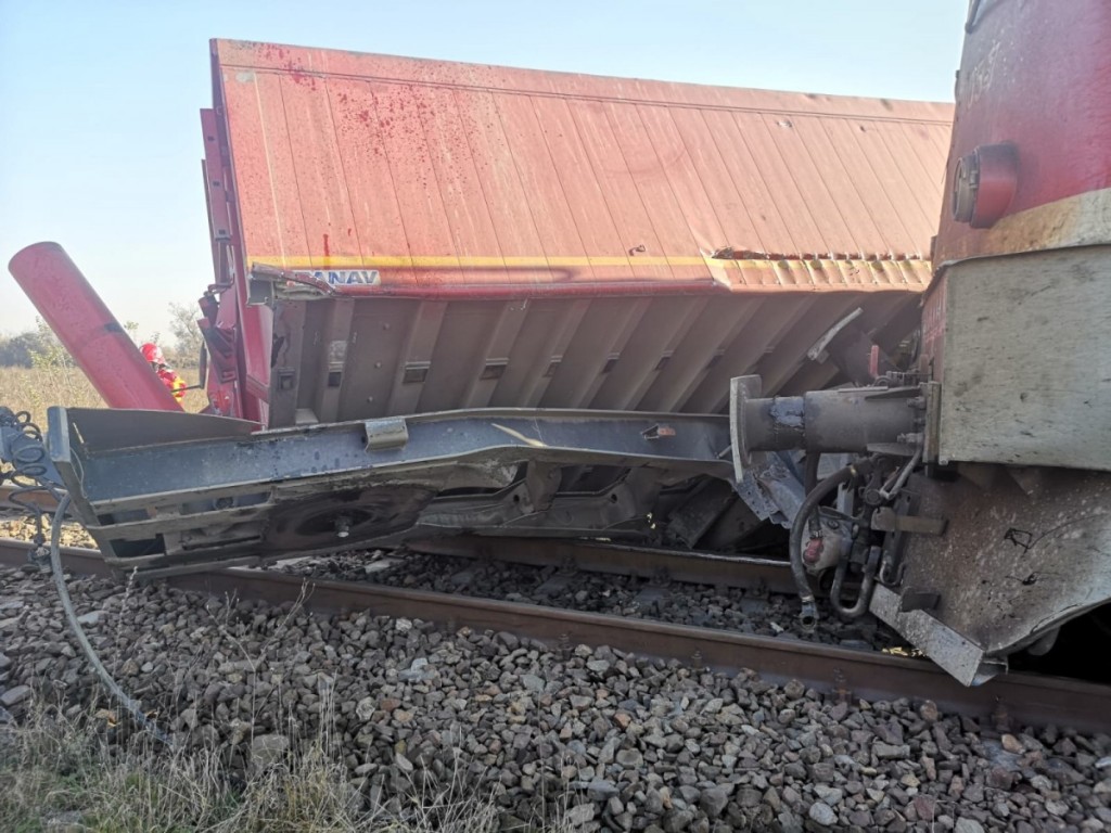 tren camion coliziune4