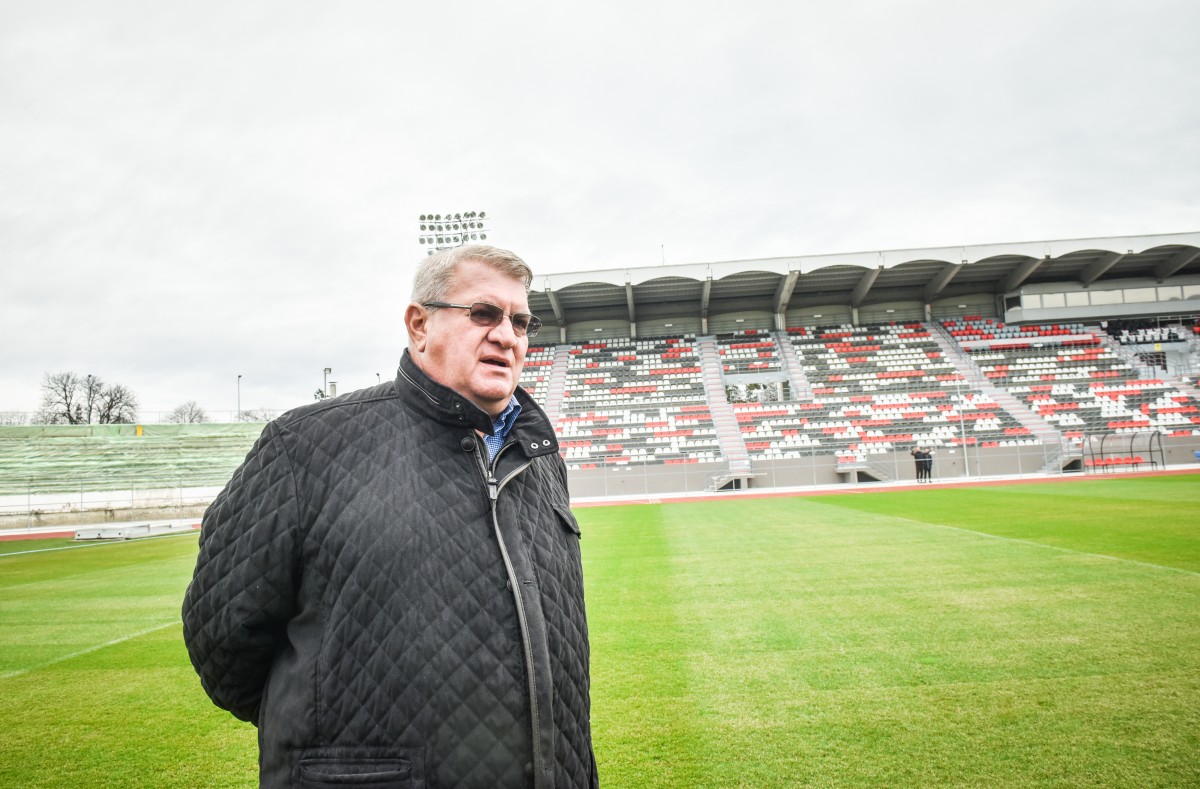 Muresan stadion (15)