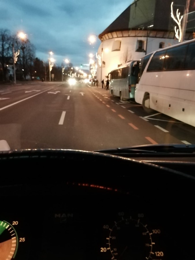 c288b0a6-a597-47db-978a-7e3c2e4b0e36