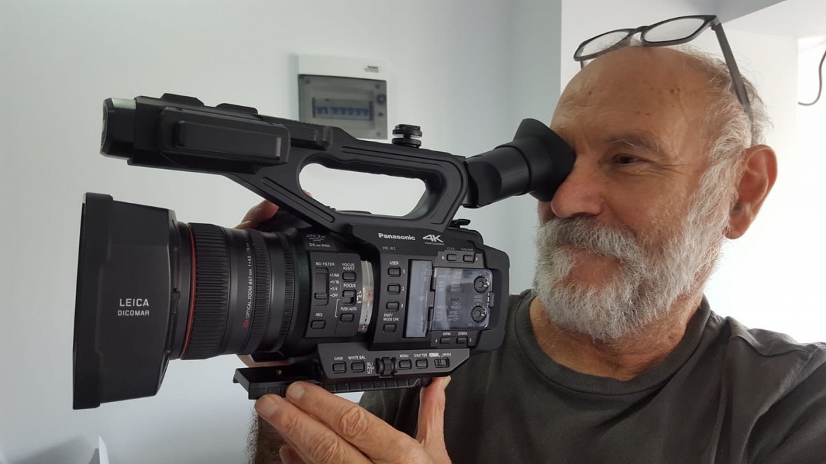 După Revoluție, Mircea Bozan a ajuns într-o redacție. Mai apoi, în Germania, tot în apropierea industriei comunicării