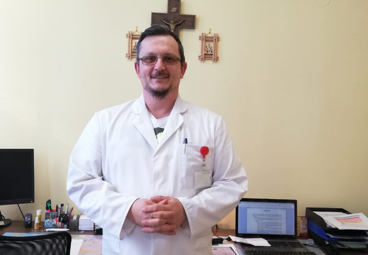 Dr. Rares Stoicescu