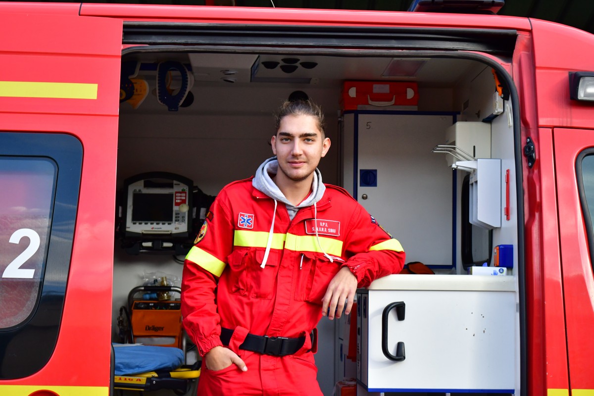 Darius Cică, 23 de ani, voluntar SMURD