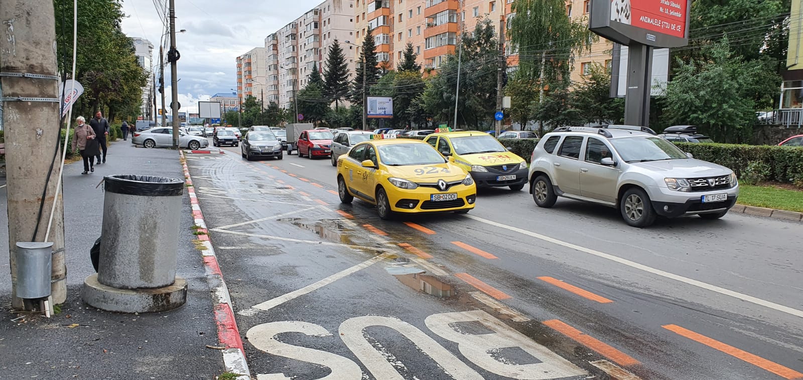 FOTO – Cinci situații din traficul sibian care stârnesc discuții între șoferi și explicațiile Poliției