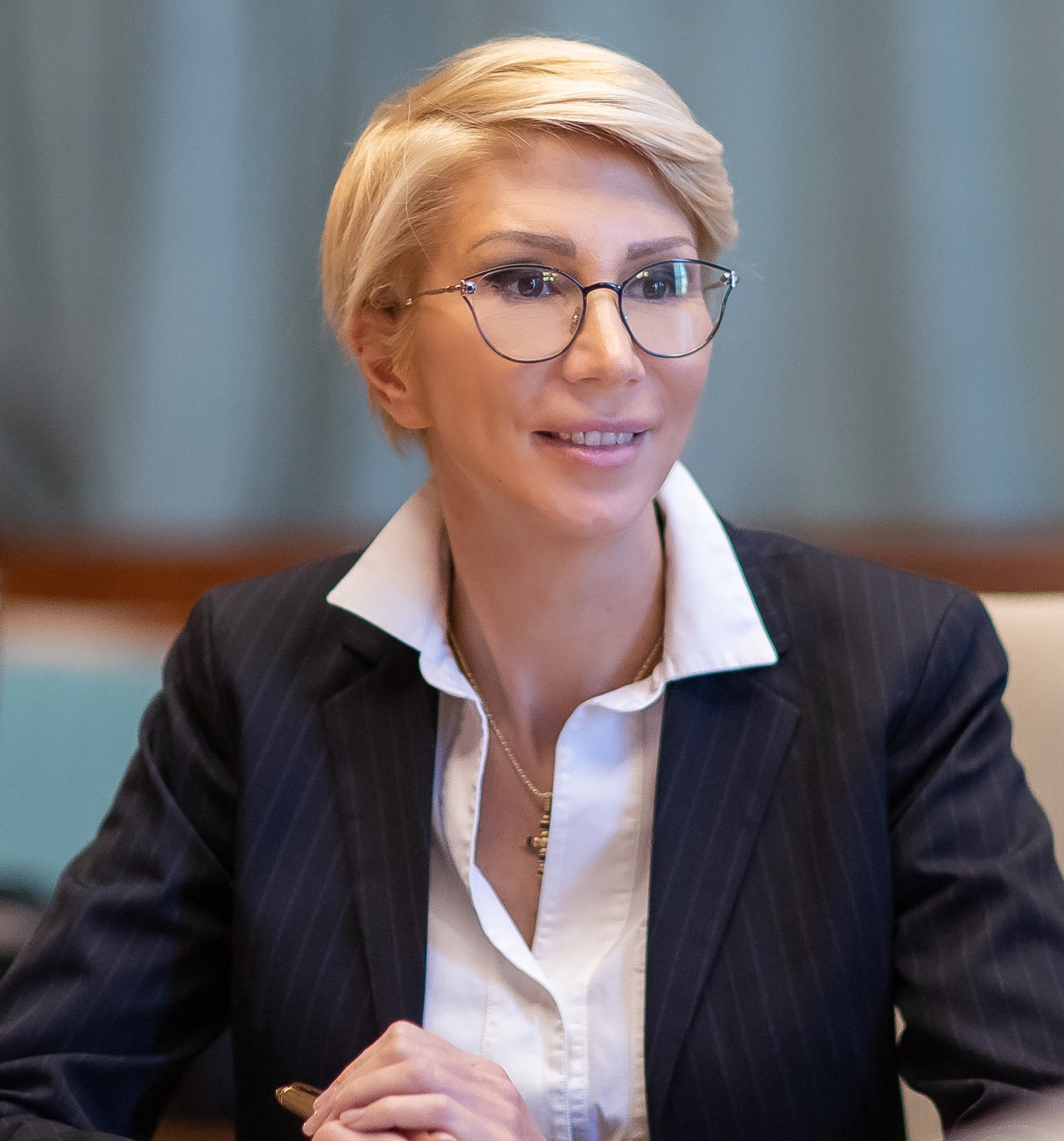 Guvernul sprijină micii întreprinzători: a fost lansat primul grant pentru antreprenori, în valoare de 100 milioane euro
