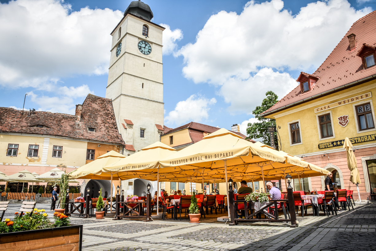 Restaurantele Sibiului la capacitate de 30%: „Mai avem puțin și închidem”