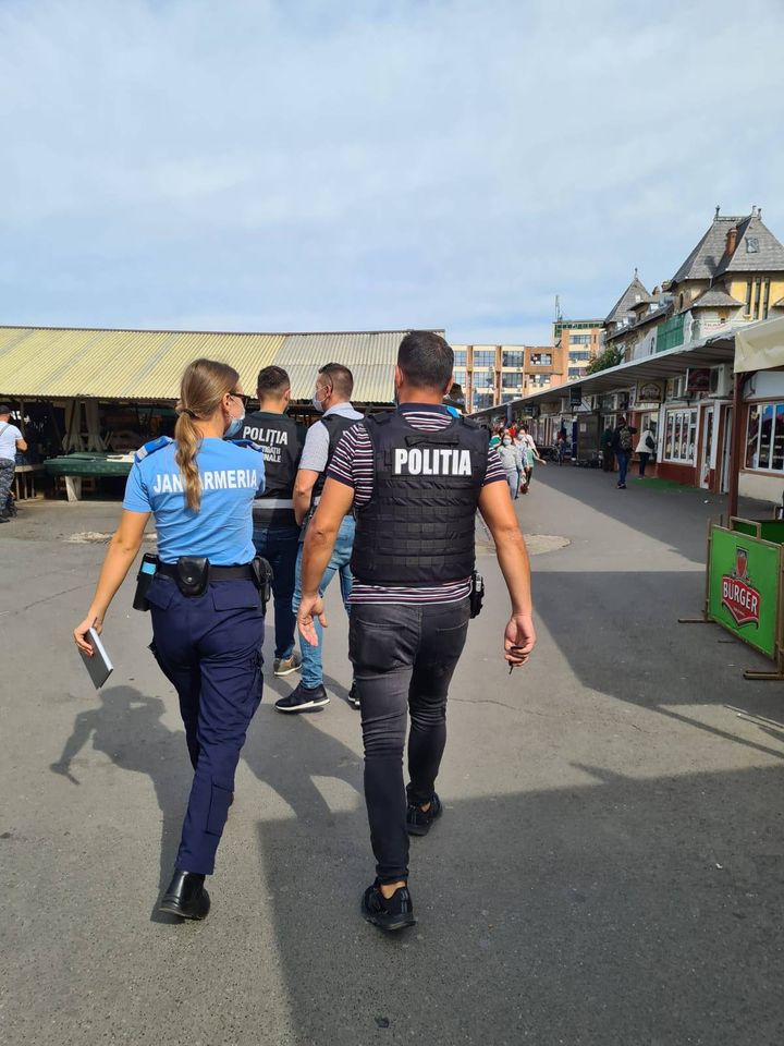 Amenzi de peste 9.000 de lei pentru cei prinși duminică fără mască