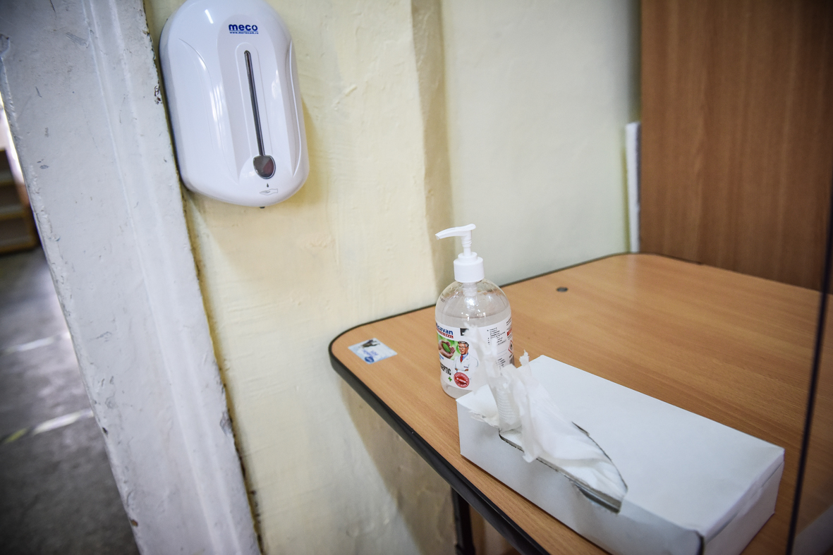 Noi scenarii pentru unitățile de învățământ din Sibiu. Cursuri suspendate parțial în patru școli și grădinițe