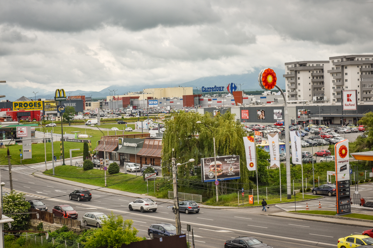 Statistica de miercuri a cazurilor active: scădere în Săliște și Șelimbăr, cu 12 cazuri mai multe în Sibiu