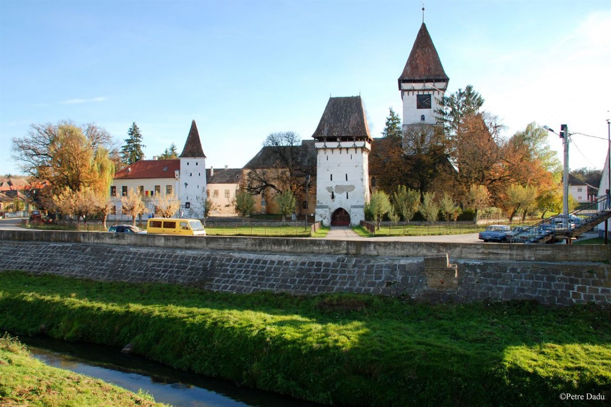 Primul oraș din județul Sibiu care intră în scenariul roșu: se închid restaurante, baruri, cafenele