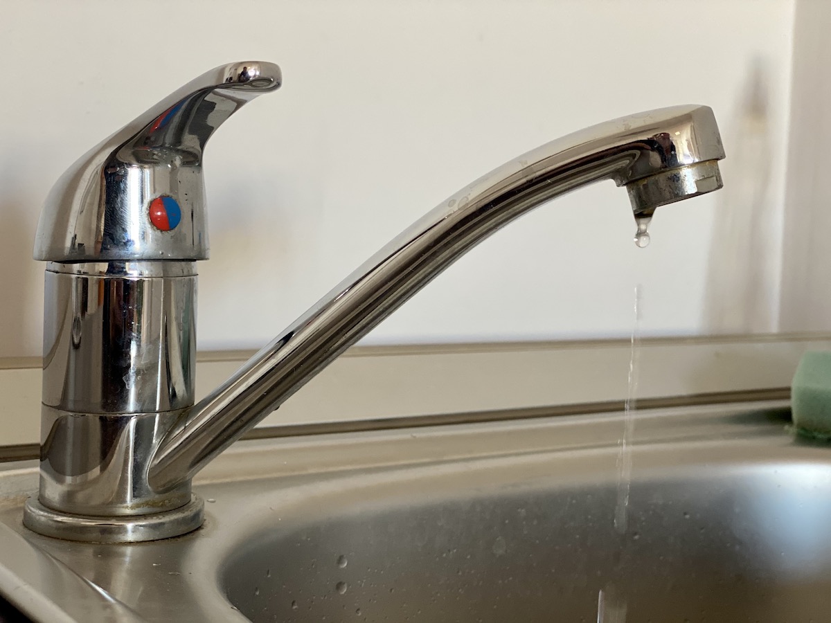 Atenție la pierderile de apă de pe rețelele interioare!