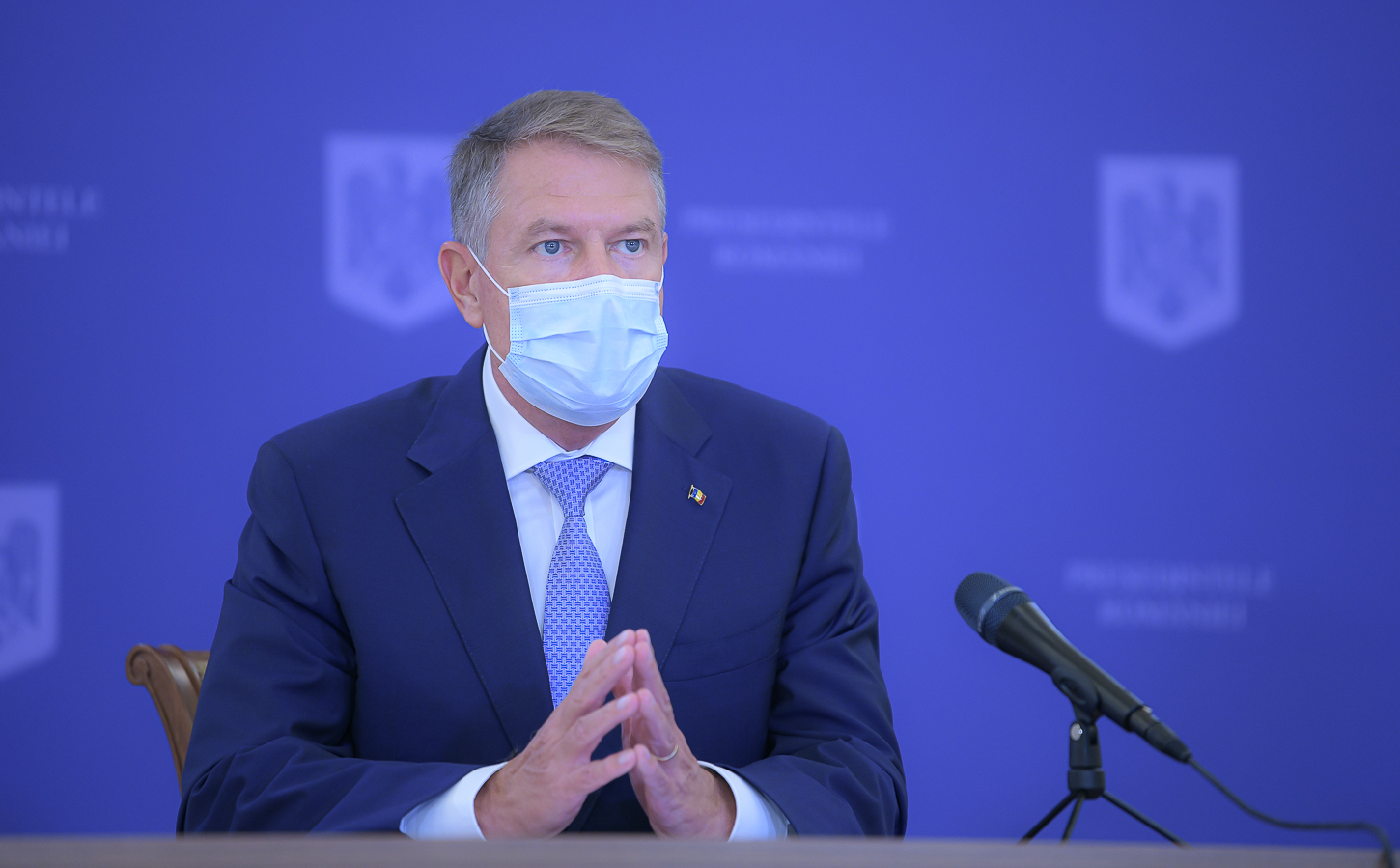 Iohannis: anul acesta ne vom întoarce la ce înseamnă sărbătoarea Crăciunului - în și cu familia