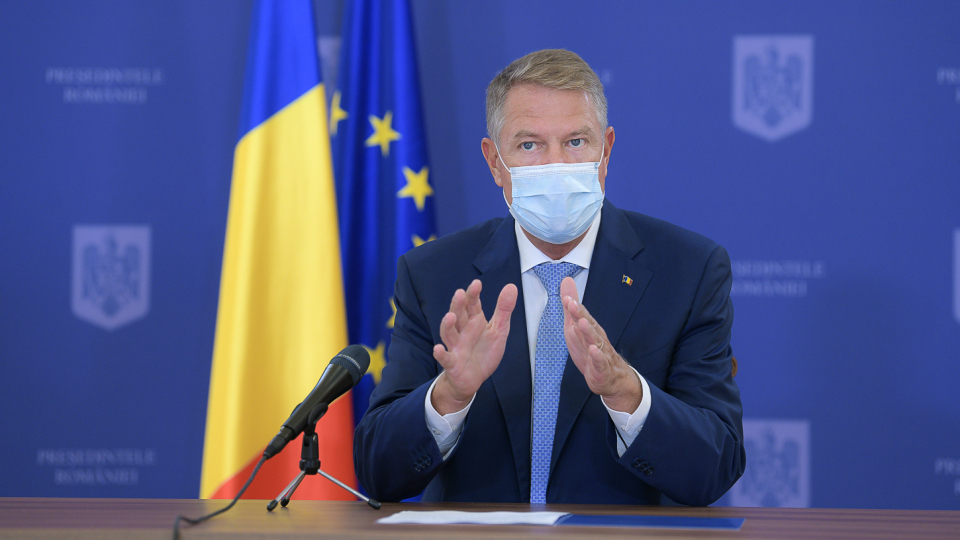 Iohannis: Dacă nu avem grijă, boala e mai rapidă decât noi. Aveți grijă!