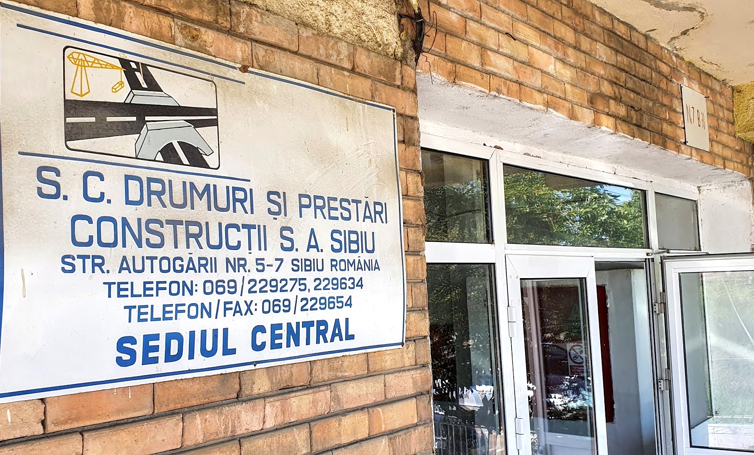 Ultima speranță, scoasă la vânzare: cine vrea să cumpere stația de asfalt a Sibiului?