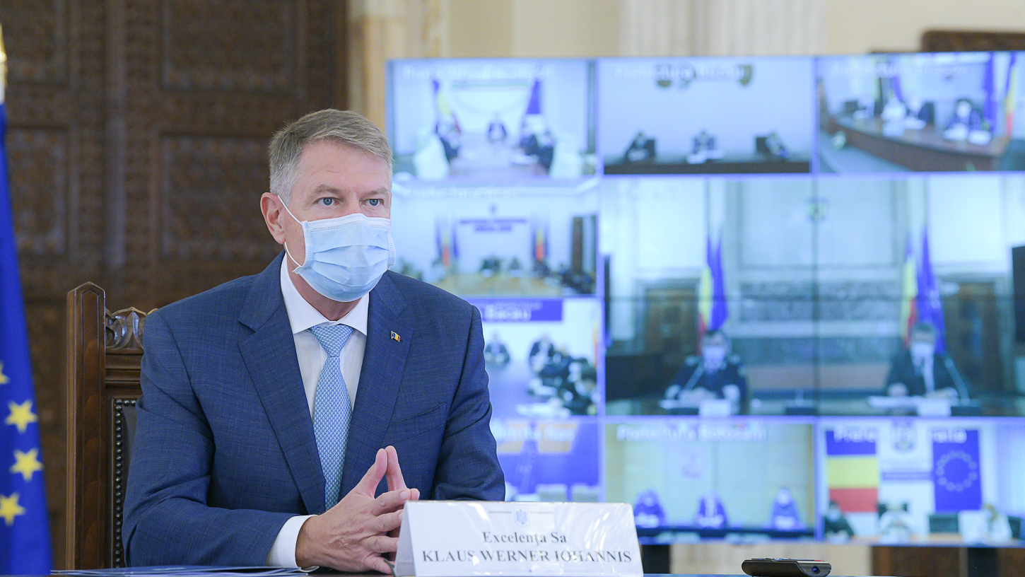 VIDEO Iohannis către prefecţi: Aştept fermitate și să comunicaţi bine măsurile
