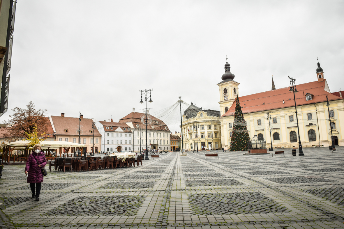În așteptarea carantinei, municipiul Sibiu se apropie de 13, rată de infectare