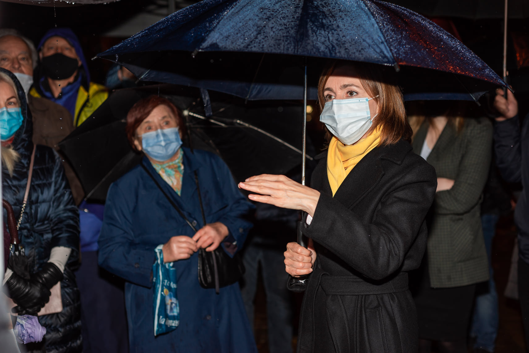 Rezultate exit-poll: Maia Sandu ar fi câştigat alegerile prezidenţiale din Republica Moldova
