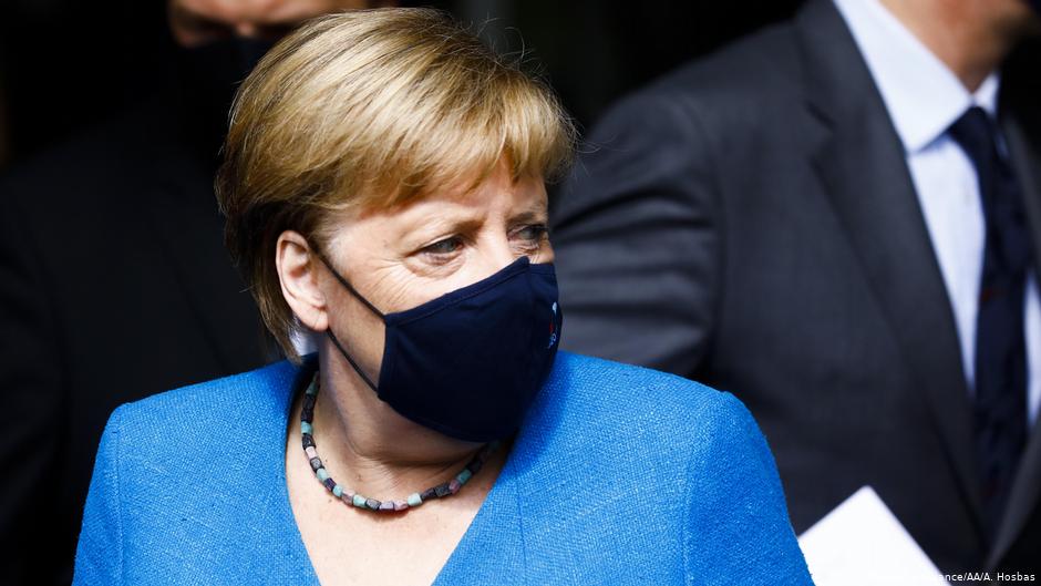 Germania: Angela Merkel avertizează că sistemul sanitar se apropie de limitele sale