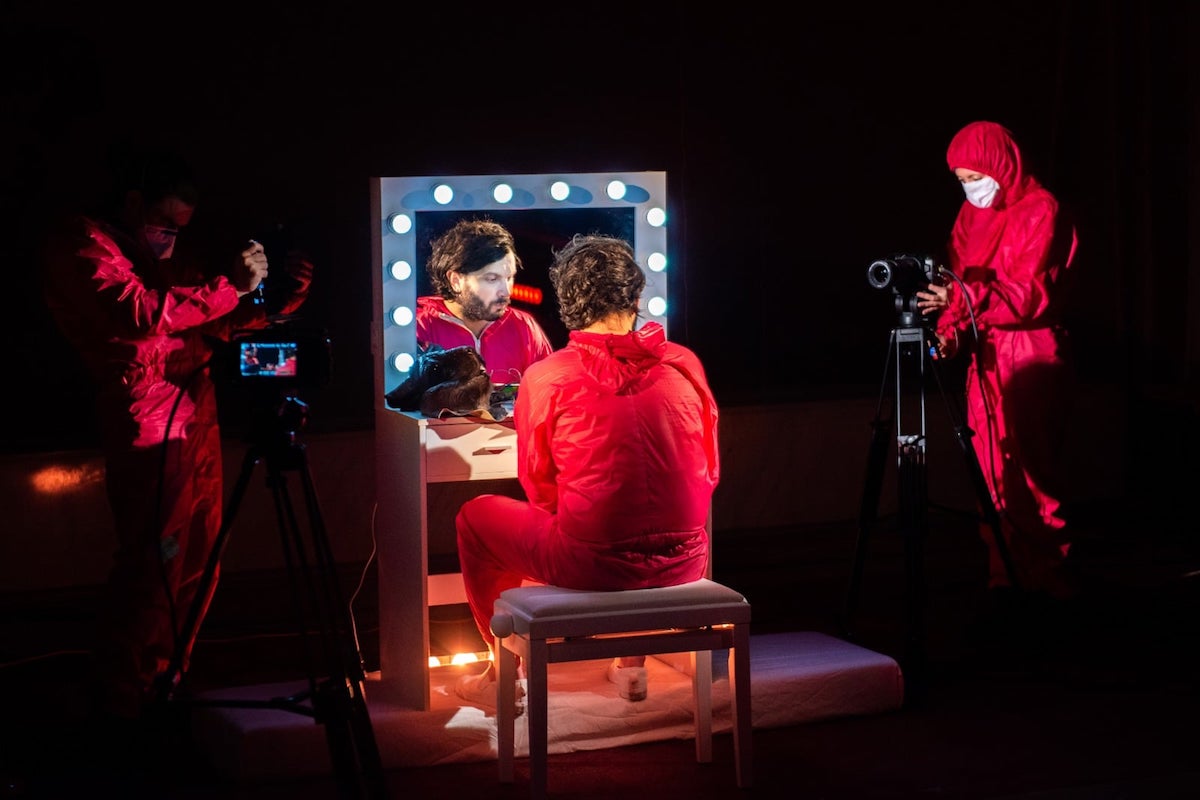 Despre teatru în pandemie, online, la Teatrul „Gong” din Sibiu