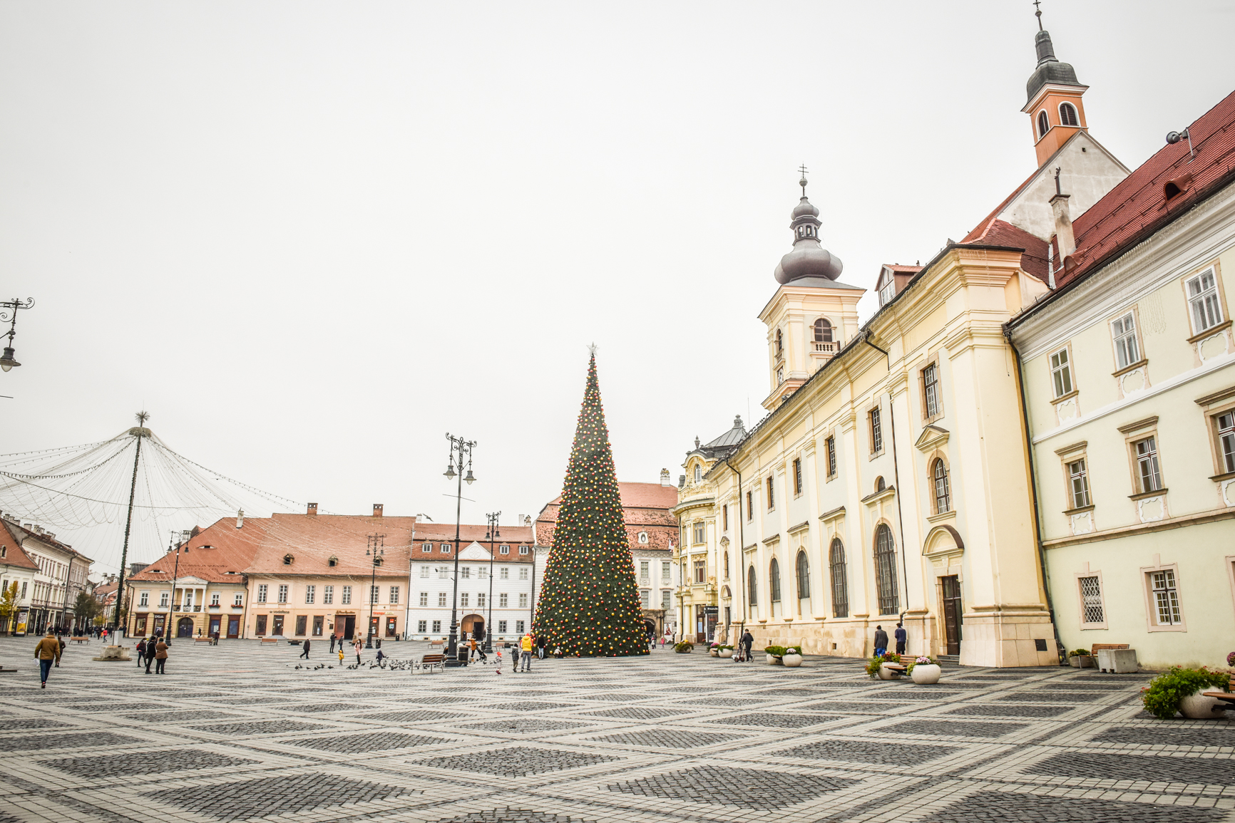 Restricțiile scenariului roșu, menținute pentru Sibiu și alte localități din județ