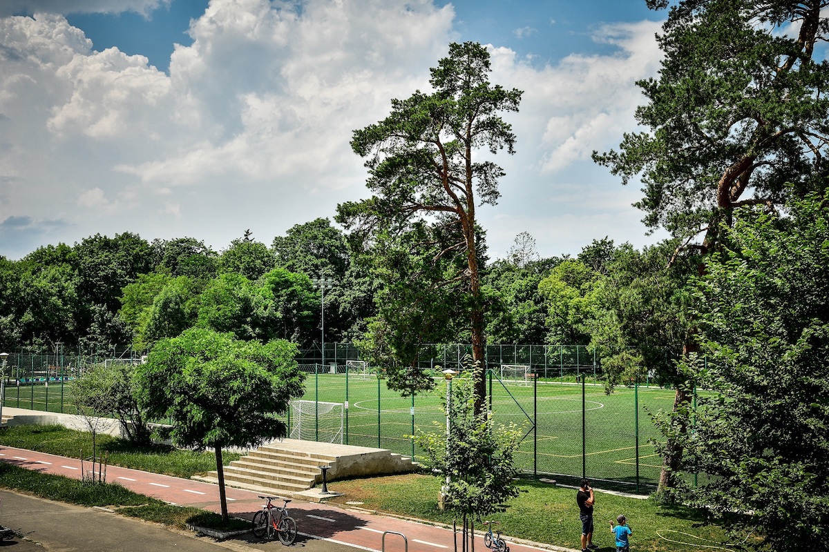 Primăria Sibiu: Tarife reduse și în 2021 pentru închirierea terenului secundar al Stadionului