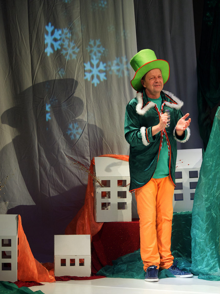 Magia poveștilor de iarnă se spune la Sibiu