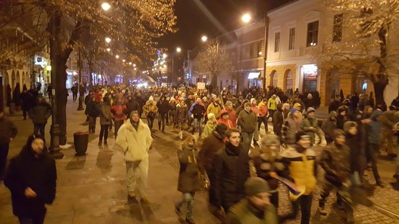 5000 de sibieni au strigat în această noapte - 