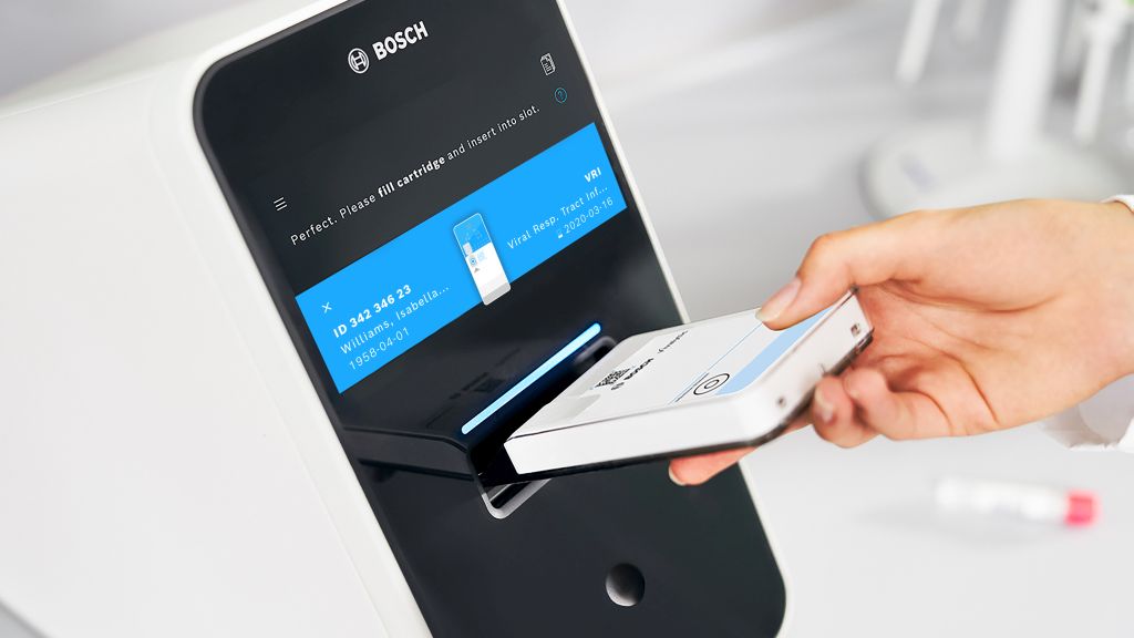 Bosch anunță că produce un test rapid pentru COVID 19. Nu există termen de livrare pentru Sibiu