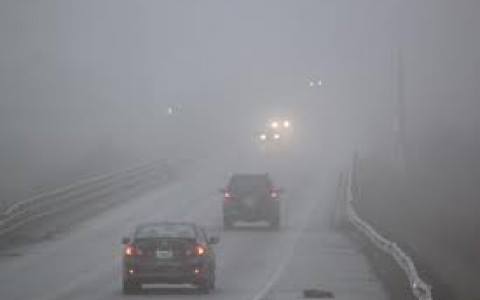 Atenție la drum: Ceață densă pe DN1, între Sibiu și Brașov!