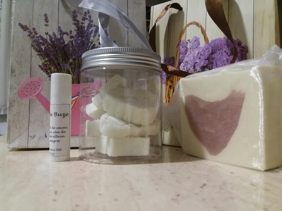 MICILE AFACERI: Produse naturale de îngrijire, create de o chimistă din Sibiu