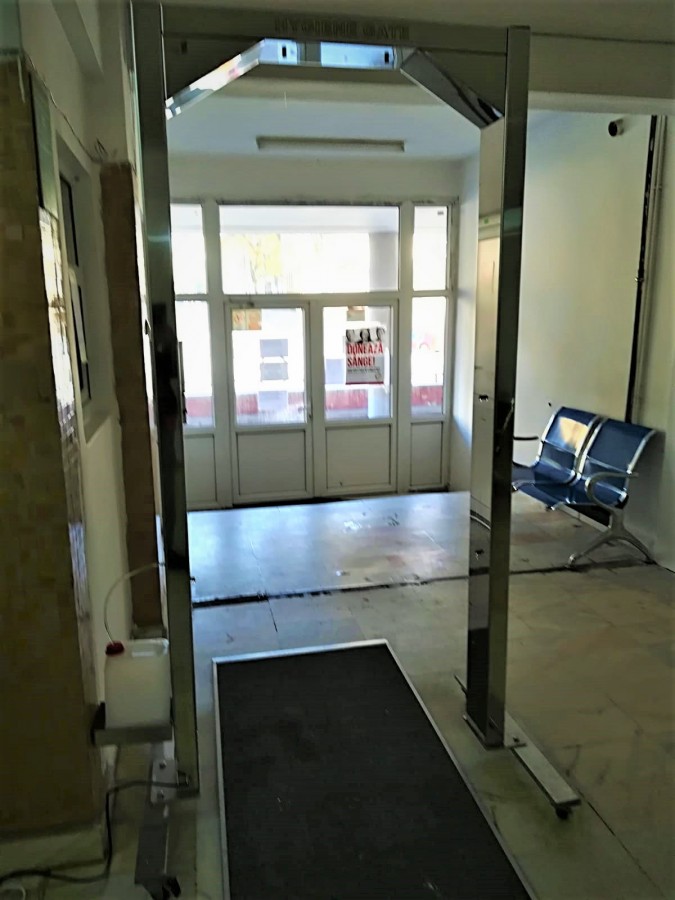 Spitalul Județean Sibiu a cumpărat cinci cabine de dezinfecție, cu banii dintr-o donație