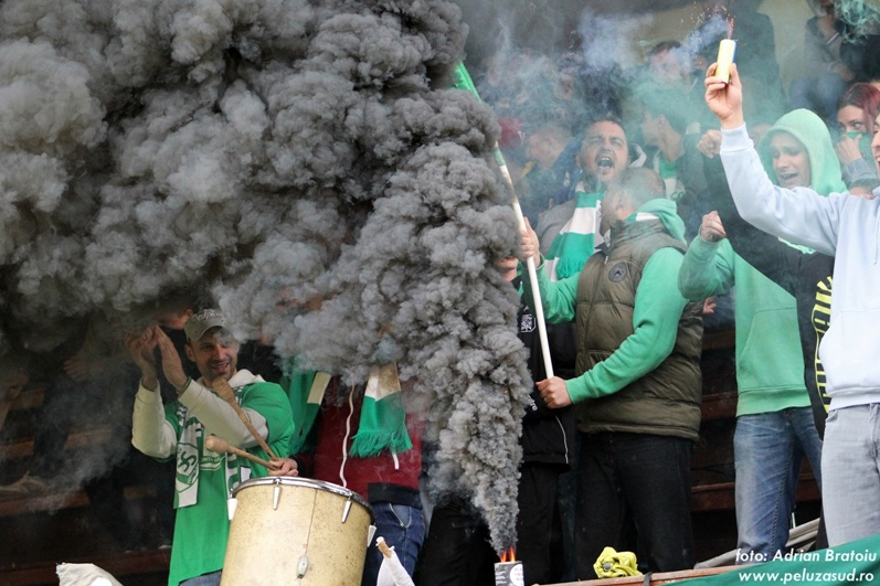 “Nu ne putem compara cu Poli. Noi suntem zeci, ei mii