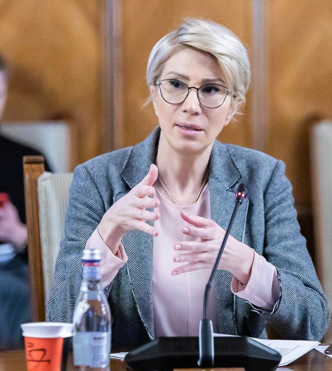 Facilități pentru cei care au nevoie de doctor: Consultații și prescripții on-line, fără card de sănătate și cu bilete de trimitere valabile pentru 90 de zile