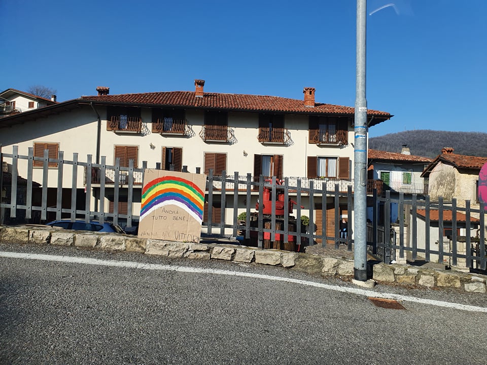 Italia, în vremea coronavirusului. Viața continuă, chiar dacă ai nevoie de o declarație și pentru o plimbare, lângă casă