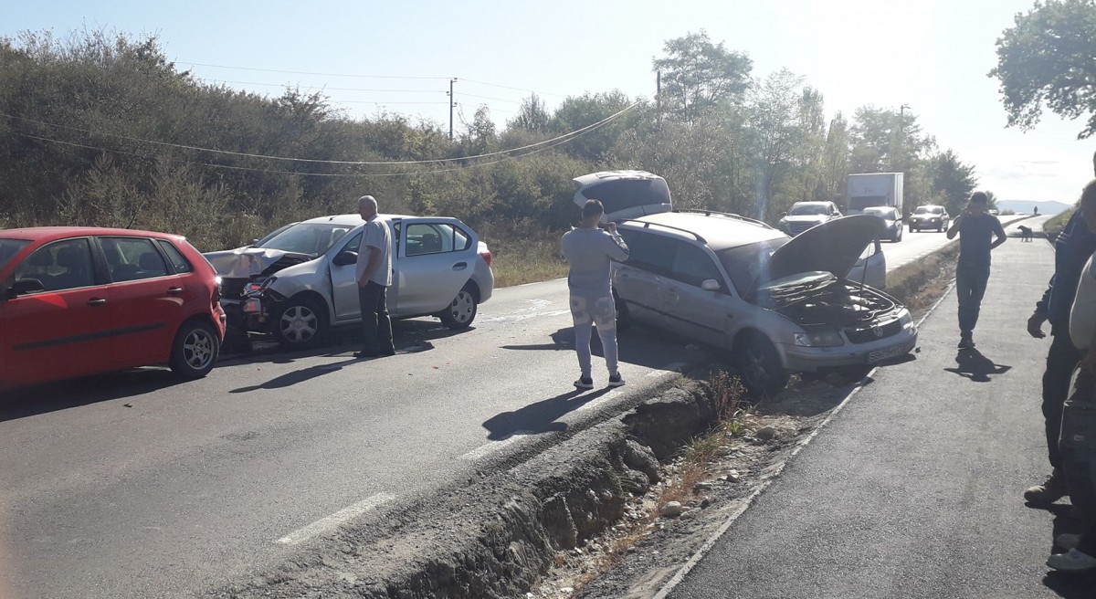 FOTO - Tamponare în lanț pe drumul Sibiu-Cisnădie