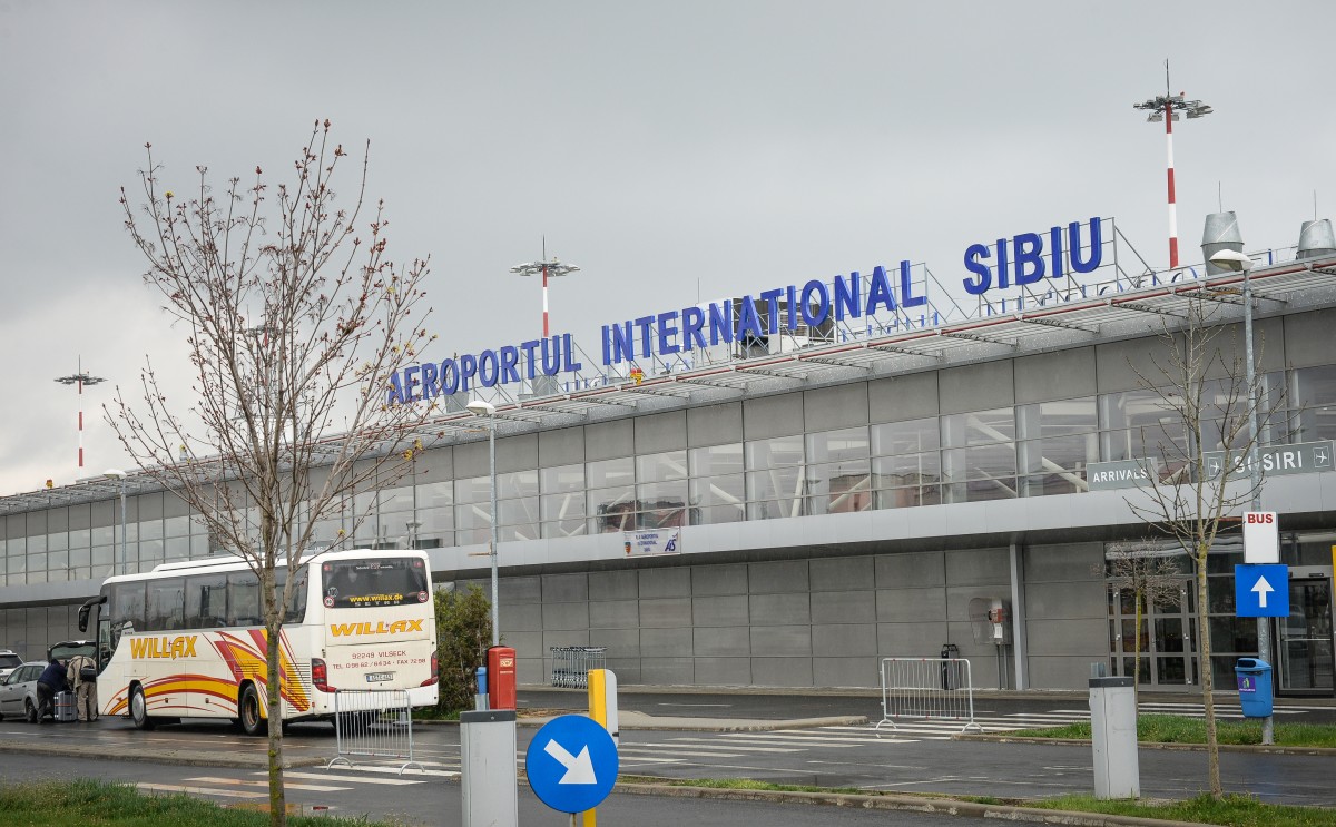 Concursul pentru conducerea Aeroportului Sibiu: unui candidat îi sunt imputate prejudicii de 2 mil. de lei la Aeroportul din Mureș