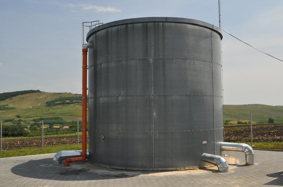 Lucrări de igienizare la rezervoarele de apa din Presaca și Broșteni