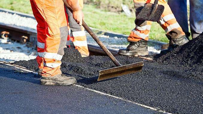 Asfalt nou, pavaje și piatră cubică pe 6 kilometri, în Boița