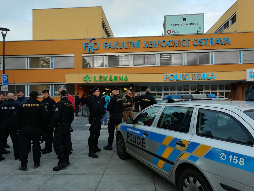 Atac armat într-un spital din Cehia:  Șase oameni au murit