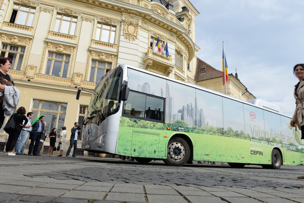 Primul contract pentru autobuze electrice în Sibiu: peste 25 de milioane de lei alocate