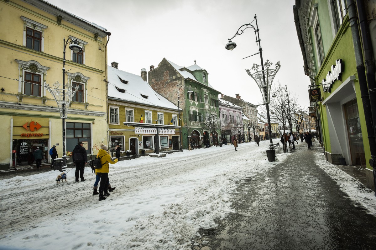 Orban: Cel mai probabil vom proroga termenul de intrare în vigoare a dublării alocațiilor