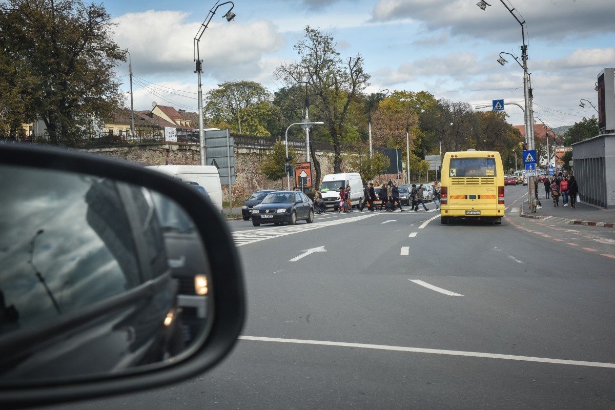 Mașini gratuite puse la dispoziția medicilor din Sibiu