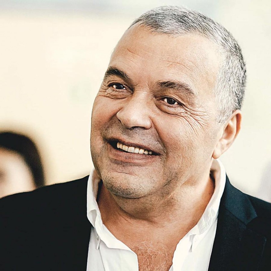  Recitalul „Domnule şi frate Eminescu“, susținut de Constantin Chiriac pentru românii din SUA
