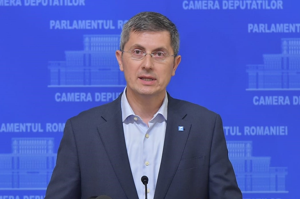 Dan Barna a votat  împotriva unui împrumut de 40 de milioane de euro pentru Jandarmerie