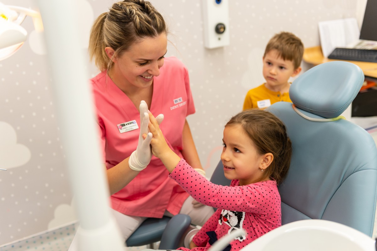 Coronițele dentare pentru copii - revoluția din stomatologia pediatrică