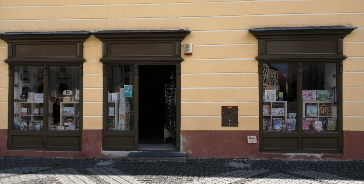 Prima librărie care s-a redeschis, la Sibiu: „Am luat măsuri de protecție”