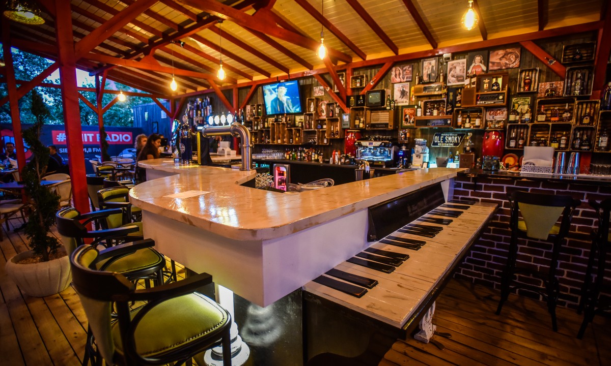 Inovația și gustul îți dau întâlnire la PIANO - noul pub de testat în inima Sibiului