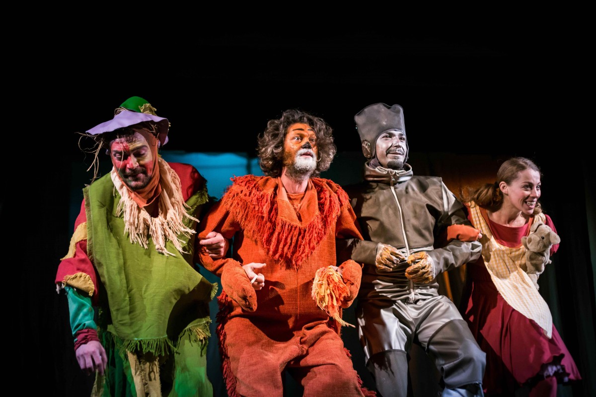 Teatrul GONG Sibiu sărbătorește online ziua teatrului