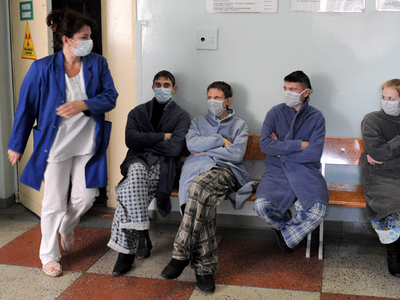 DSP Sibiu: 35 de cazuri de gripă, internate în spital, între care 20 la copii