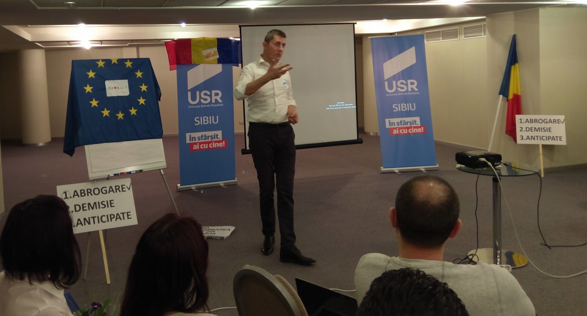 Incursiune în multinaționala USR. ”Ne simțim în parlament cum se simțeau primii negri din America, în facultate”