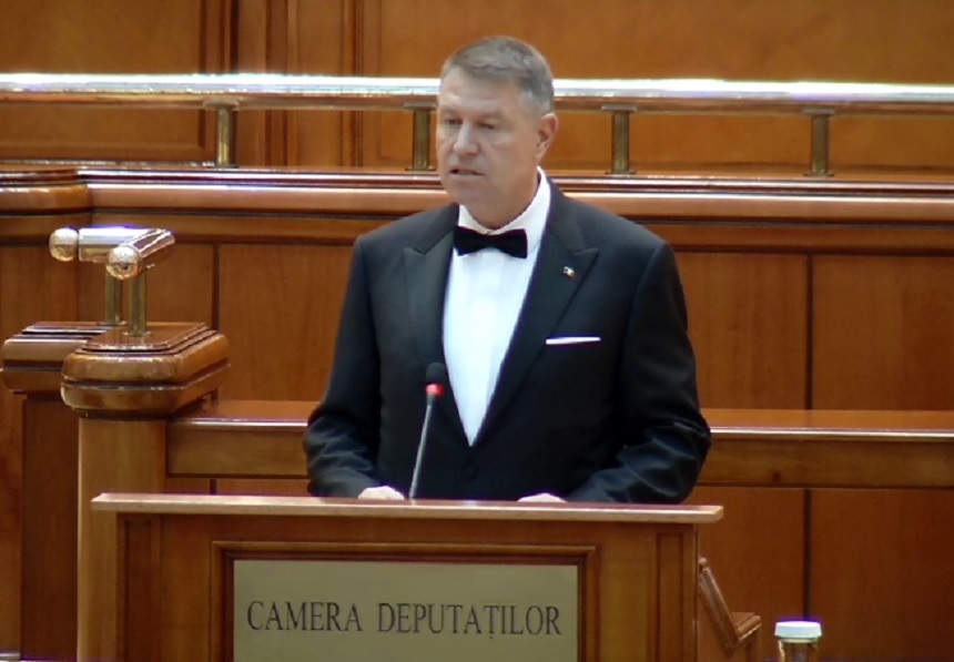 Klaus Iohannis a depus jurământul. ”Preiau astăzi cu multă emoţie al doilea mandat de preşedinte al României”